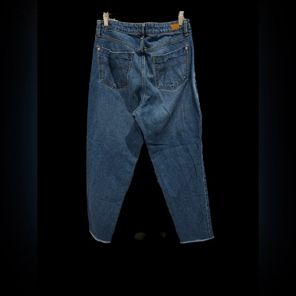 Seven 7‎ distressed jeans. Size 12